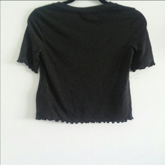 Topshop sz 2 petite ruffled graphic tee / crop top - Picture 3 of 4
